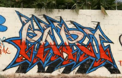 wall street,alphabet graffiti