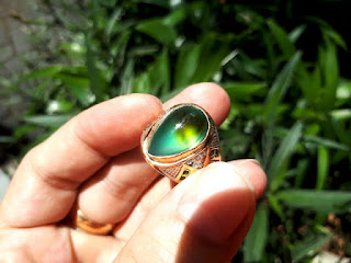 Batu Bacan Majiko Coklat Super Giwang BC036 Ikatan Perak Tabur Mewah