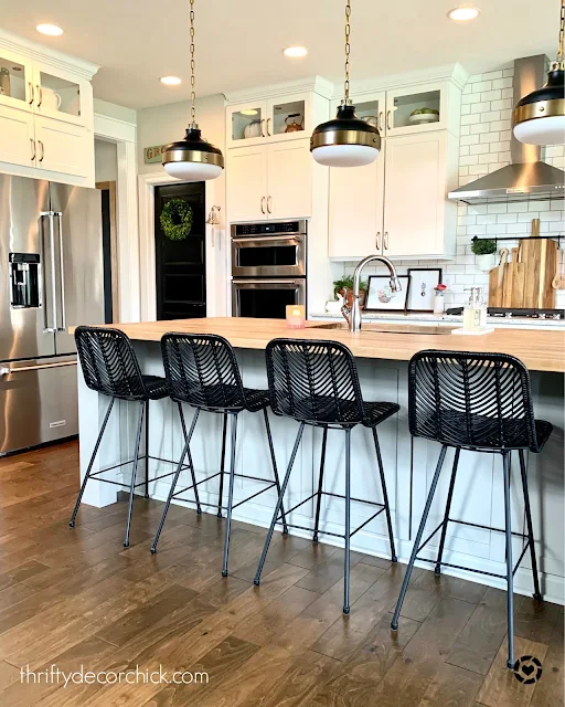 black accents in light kitchen