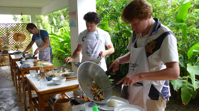 Thai Secret Cooking Class & Garden Farm Tour