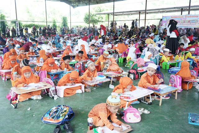 Kadis Pendidikan Buka Lomba Mewarnai Tingkat PAUD se-Kabupaten Asahan.