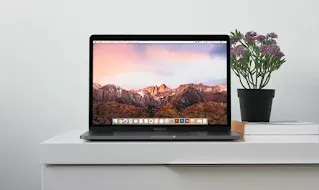 In this video I go over all the features, updates and changes in macOS Monterey using the M1 MacBook Pro.