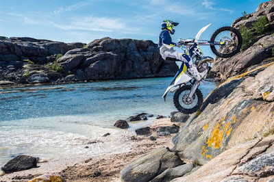 Η Husqvarna Motorcycles παρουσιάζει επισήμως την πλήρη γκάμα των ολοκαίνουργιων μοντέλων enduro