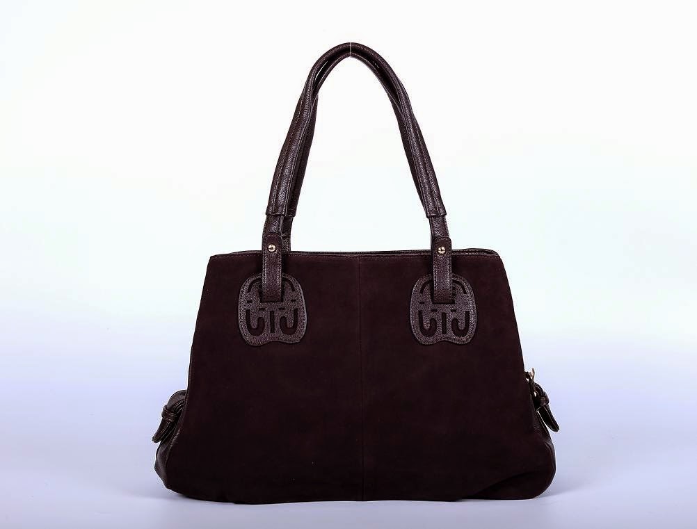 http://www.happybags.ro/produs/geanta-richard-piele-intoarsa-piele-eco-h13120/