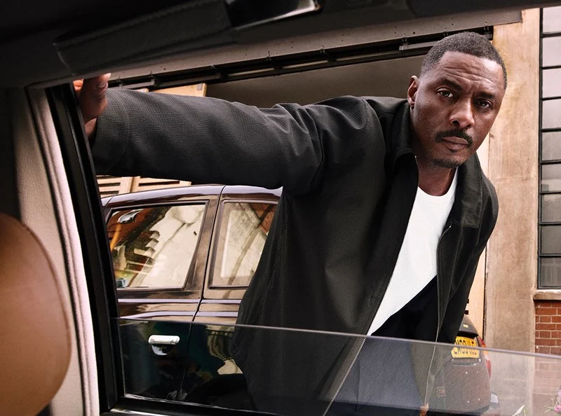 Idris Elba, Calvin Klein İlkbahar 2024 kampanyasının başrolünde