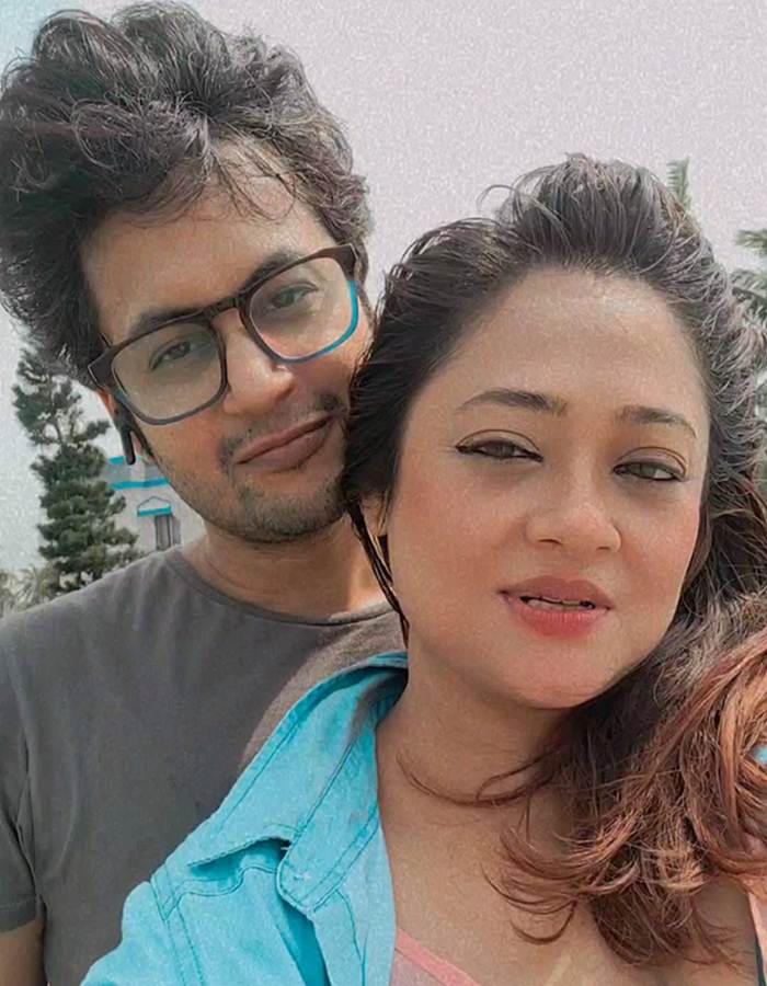 Actress Rupanjana Mitra and Ratool Mukherjee are in a relationship