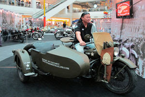 รถมอเตอร์ไซค์ โบราณ (Old Motorcycle)