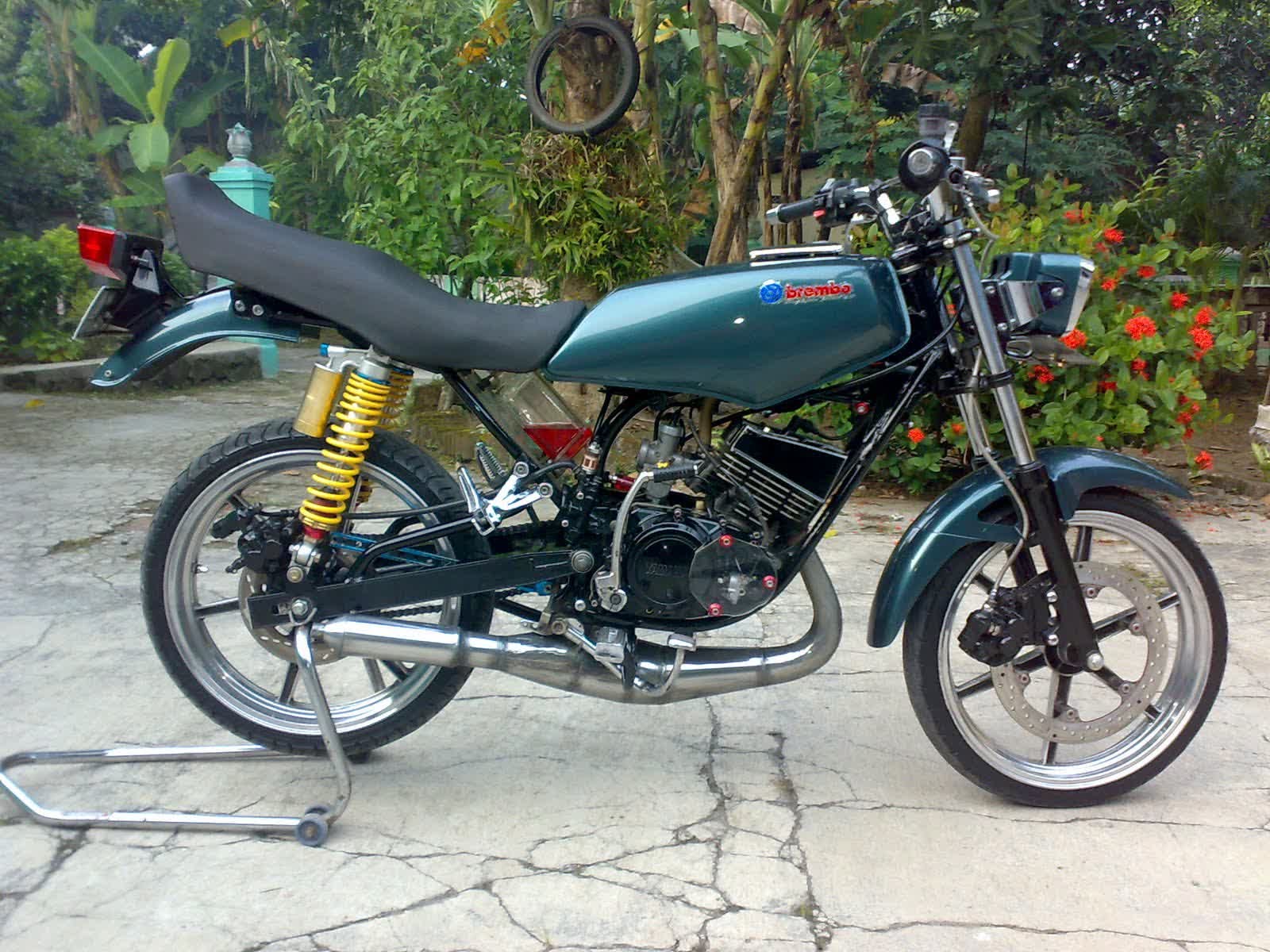 107 Modif  Kombinasi Warna  Hitam  Dop Motor Vixion  150 Cc 