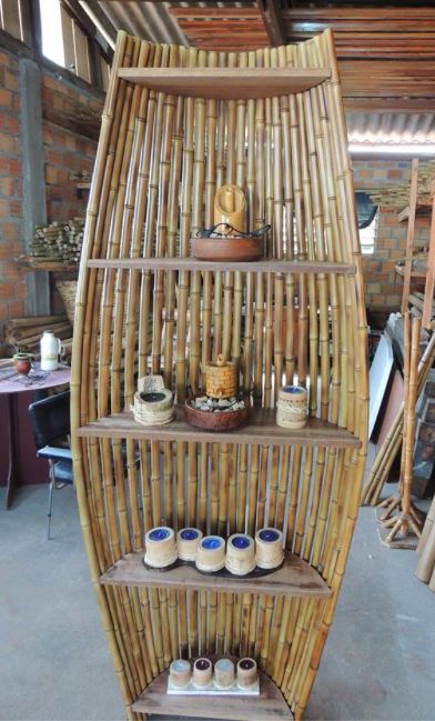Contoh kerajinan  dari  bambu  sederhana dan mudah dibuat 