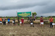 Komando Distrik Militer 0828 Sampang bersama Forkopimcam Omben gelar tanam padi Tingkatkan Ketahanan Pangan di Desa Sogian - Omben Sampang 