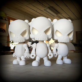 The Skullhead Blank v1.0 Resin Figure by Huck Gee - On Sale Today!