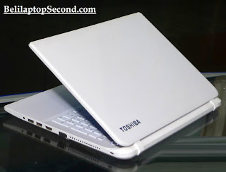 Laptop Toshiba Satellite C55-B Core i5 Bekas