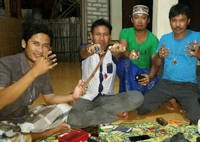 Kisah Sukses Penjual Batu Akik Asal Sampang - Madura