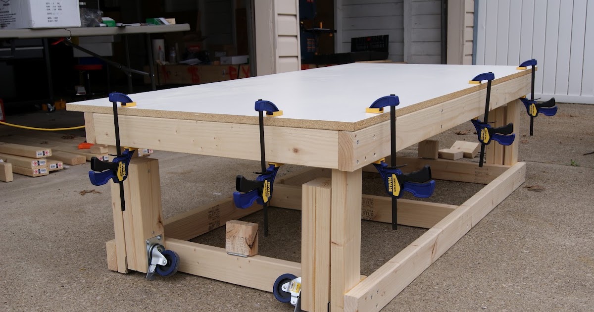 Carv: Free workbench plans with wheels