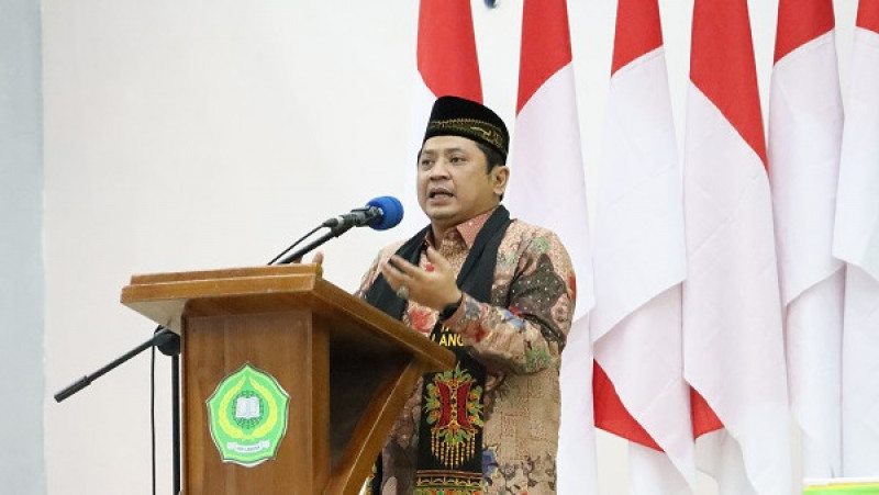 Direktur Jenderal Pendidikan Islam Kementerian Agama Republik Indonesia Prof. Dr. H.Muhammad Ali Ramdhani, S. TP, MT