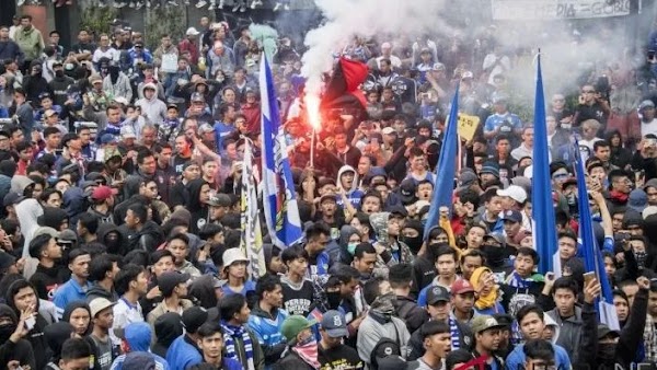 Begini Kronologis Tewasnya 2 Bobotoh Saat Laga Persib vs Persebaya di GBLA