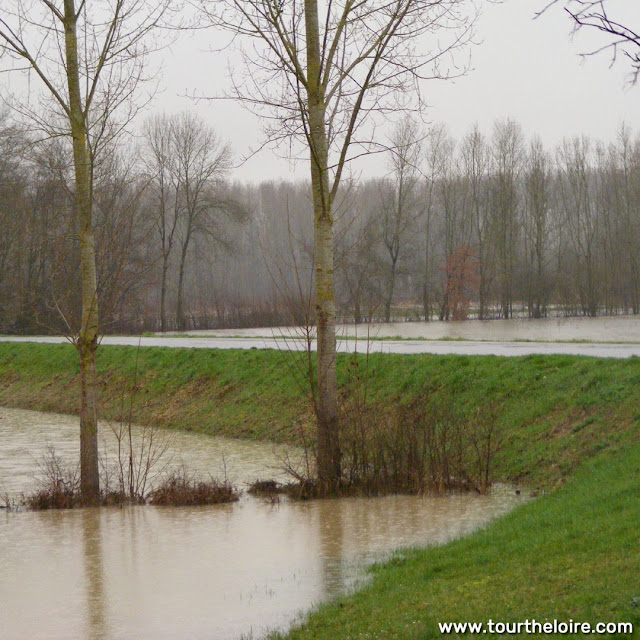 Flooding at the confluence of the Indrois and Indre Rivers, Azay sur Indre, Indre et Loire, France. Photo by Loire Valley Time Travel.