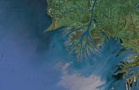 interesting snapshots from Google Maps 10