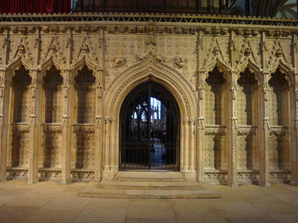 Lincoln Cathedral screen