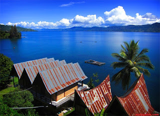 panorama danau toba