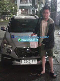 Kirim mobil Datsun Cross dari Surabaya tujuan ke Banjarmasin dengan kapal roro estimasi pengiriman satu hari.