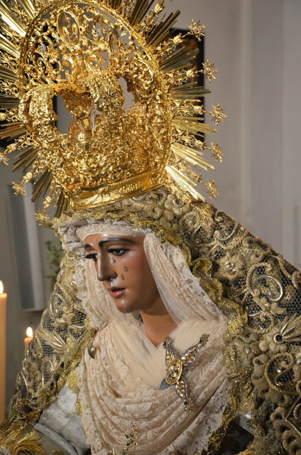 Nuestra Señora de la Esperanza - Triana - Sevilla