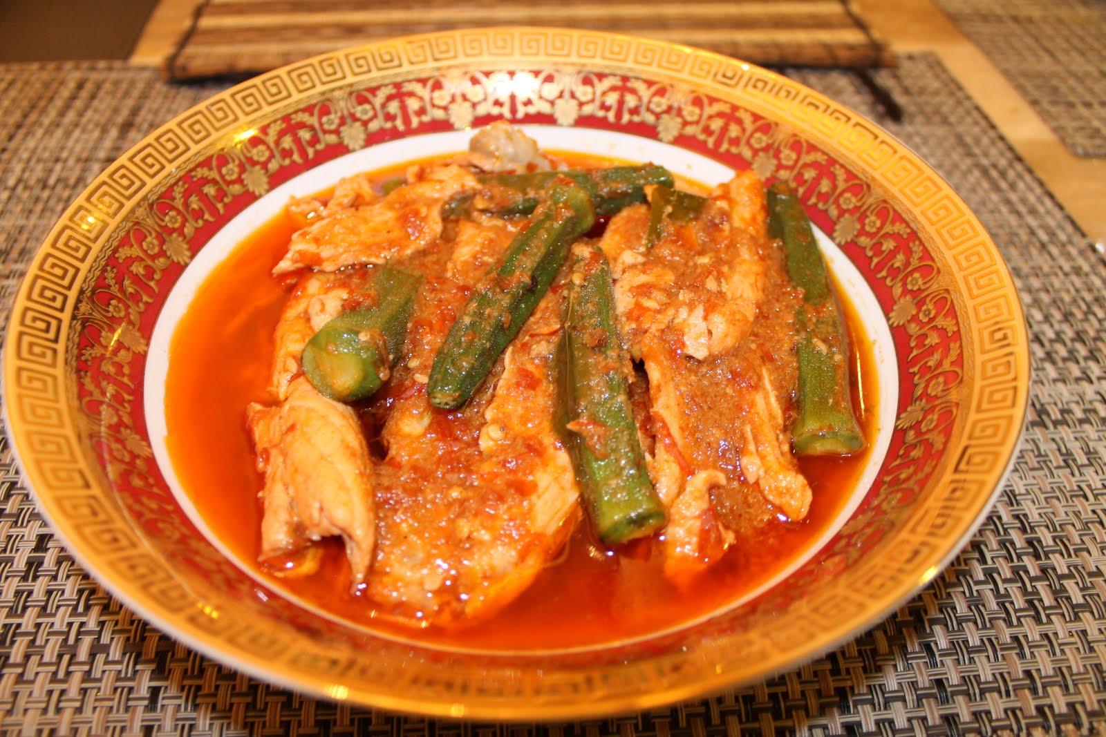 Ikan Salmon Masak Asam Pedas - Azie Kitchen