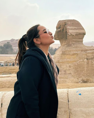 Sonakshi Sinha celebrating new year trip at Egypt photos