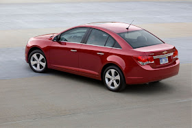 Rear 3/4 view of 2011 Chevrolet Cruze