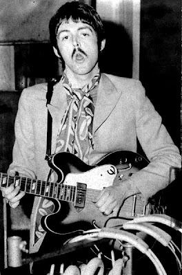 Beatles, Paul McCartney, Guitar