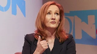 JK Rowling não se importa em perder fãs ela já é muita rica