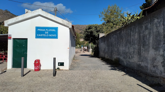 Placa Praia Fluvial de Castelo Novo