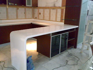 solid surface untuk meja dapur