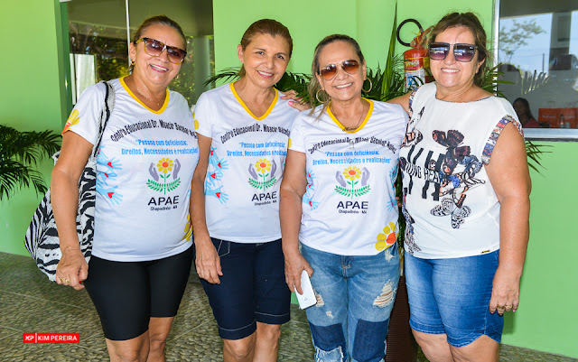 Parque Aquático Torre do Sol Realiza Festa Das Crianças aos Alunos da APAE