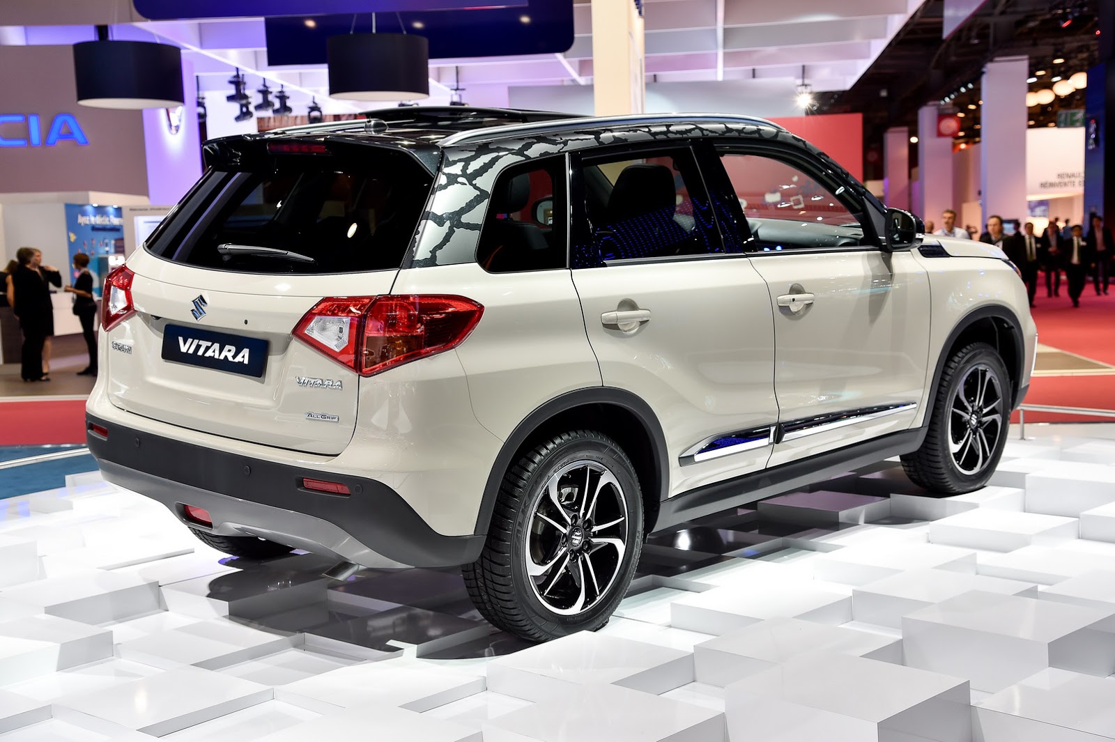 New Suzuki Vitara Compact SUV Could be Mistaken for a 