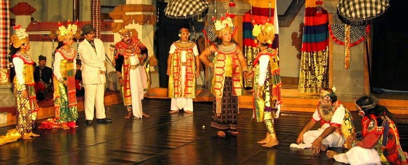 PENGARUH MODERNISASI PADA SENI PERTUNJUKAN TEATER di INDONESIA