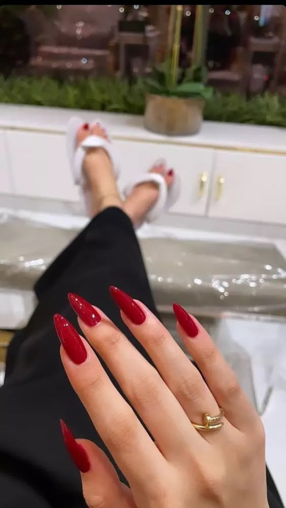 What color are red nails for Valentine's Day?