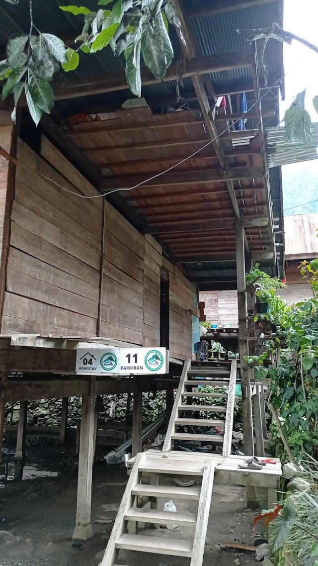 Homestay Sirandepala Karangan Desa Latimojong Pendakian Gunung Latimojong, Porter, Guide