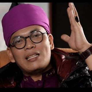 Tauziah Ustadz Raden