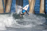 us open of surfing wsl surf30 Macy Callaghan 22VDTI 9618 KennyMorris