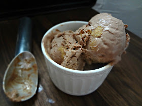 Chocolate Peanut Butter Swirl Ice Cream (EASY method!)