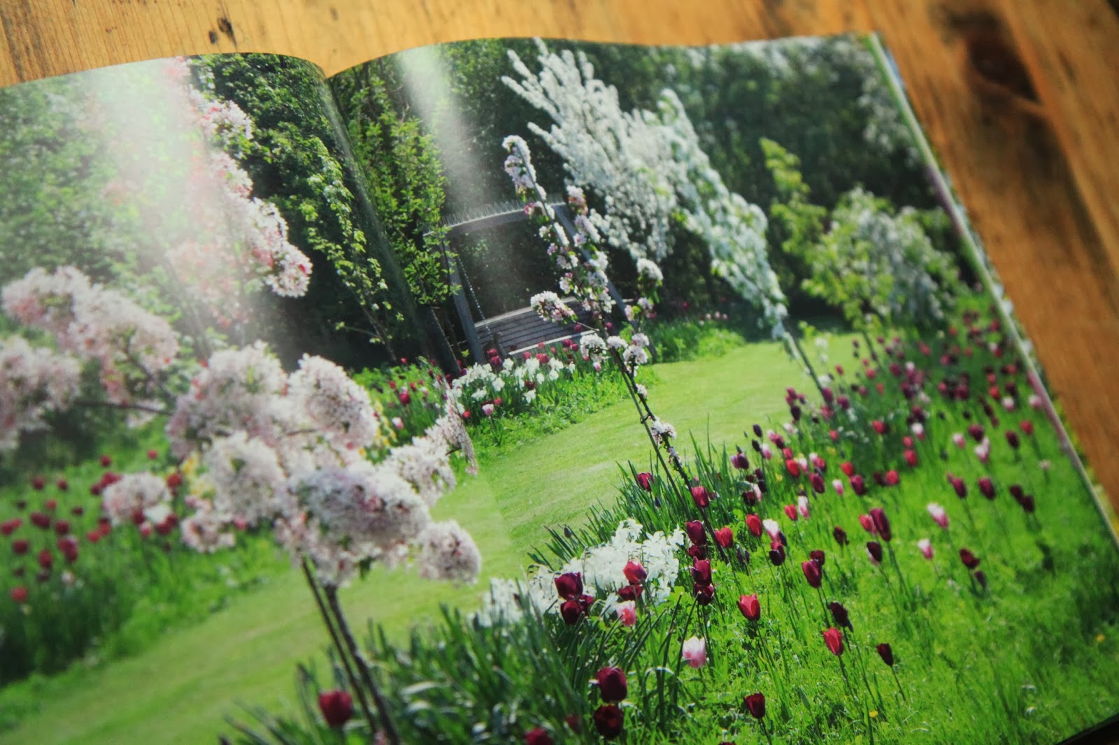 Modern Country Style My Secret Garden By Alan Titchmarsh Book Review