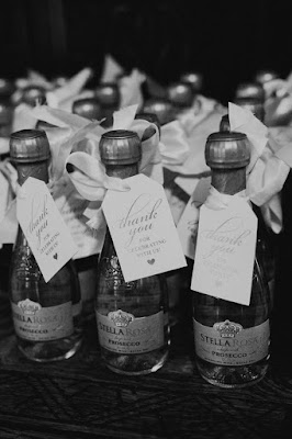 champagne wedding favors