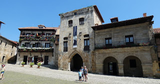 Plaza Mayor de Santillana del Mar.