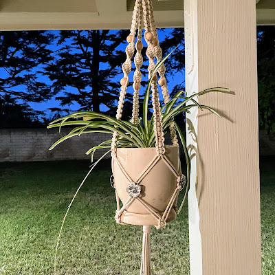 Best Short Macrame Plant Hanger with Beads Instructions