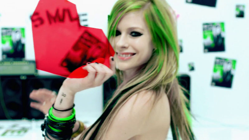 Avril Lavigne's'SMILE' Video is out today I was excited that this was to