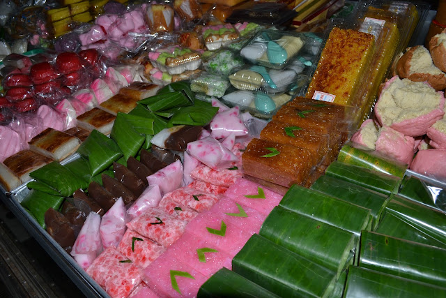 10 Kuliner Makanan Khas Sleman, Yogyakarta Yang Wajib Anda Nikmati - Jajanan Pasar Tradisional