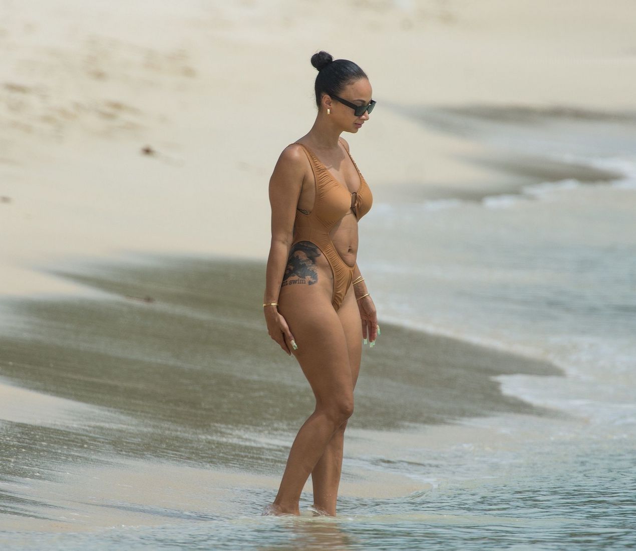 Draya Michele in a Sexy Swimsuit in Barbados!