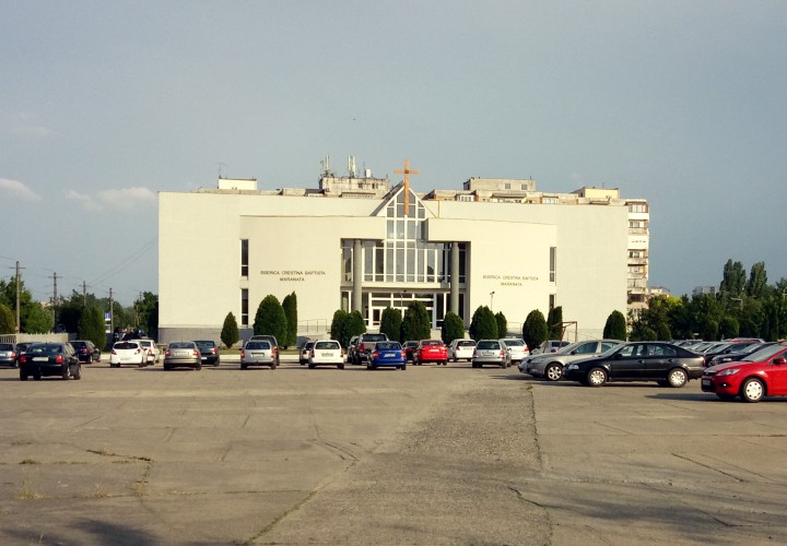 Maranata Baptist Church in Arad