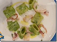 Paccheri al pesto di nocciole e calamari